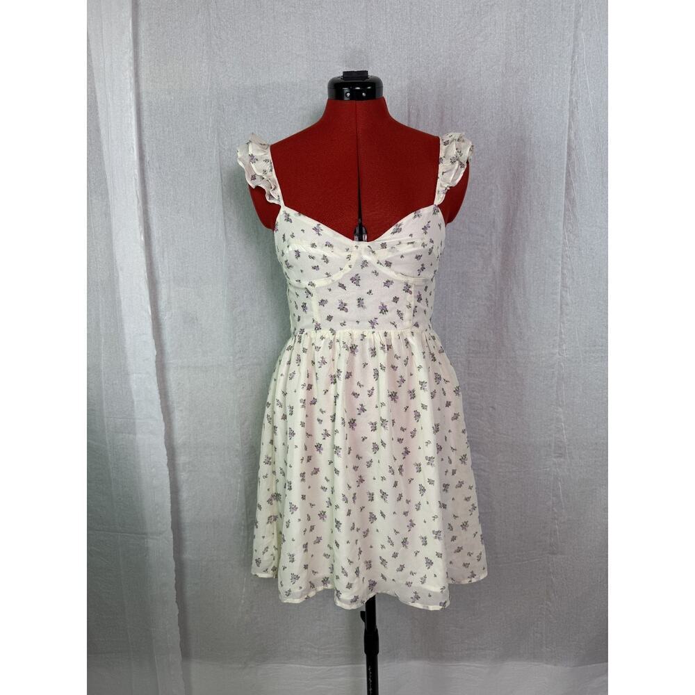 Storia Sz M White Micro Floral Print Smocked Ruffle Hem Bodycon Mini Dress D087